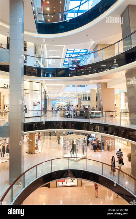 bondi westfield opening hours